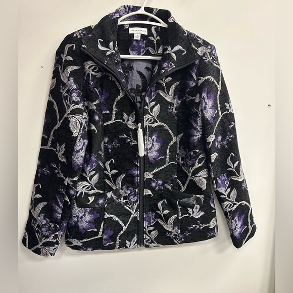 NWOT SUSAN GRAVER TAPESTRY FLORAL JACKET ZIPPER AND TWO POCKETS - Picture 8 of 11